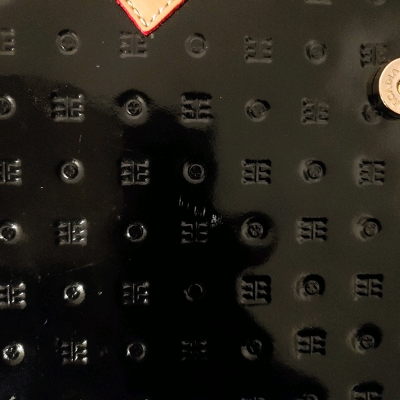 Arcadia extra large shoulder bag - Picture 12 of 12